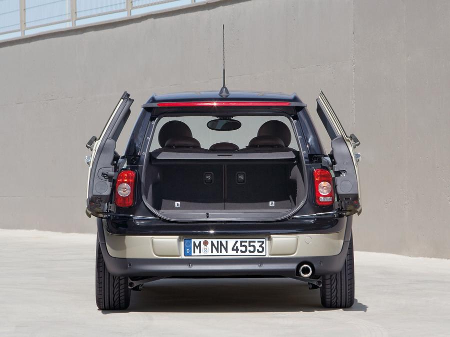  Mini Cooper D Clubman 2007 года  (фото 16 из 24)